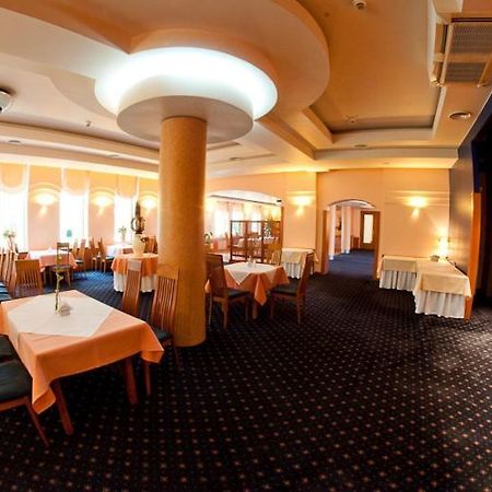 Hotel Naramowice Poznan Restaurant photo
